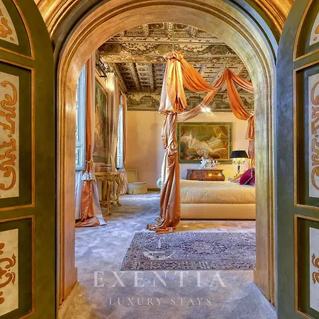 Exentia - Luxury Penthouse Piazza Venezia, شقة *